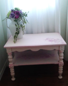 stenciled_table_2